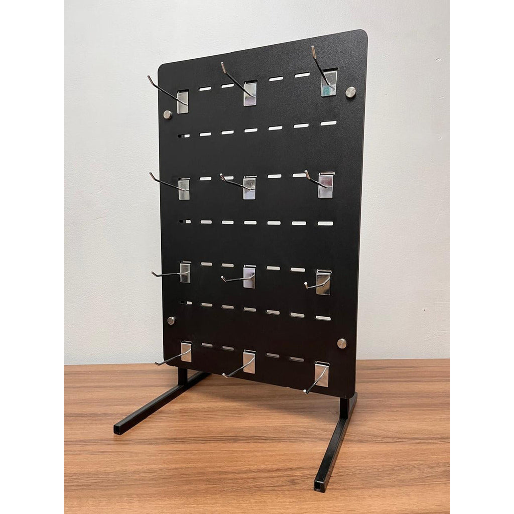 Exhibidor Ranurado  Melaminico 40x60 + 9 Gancheras De 10 Cm